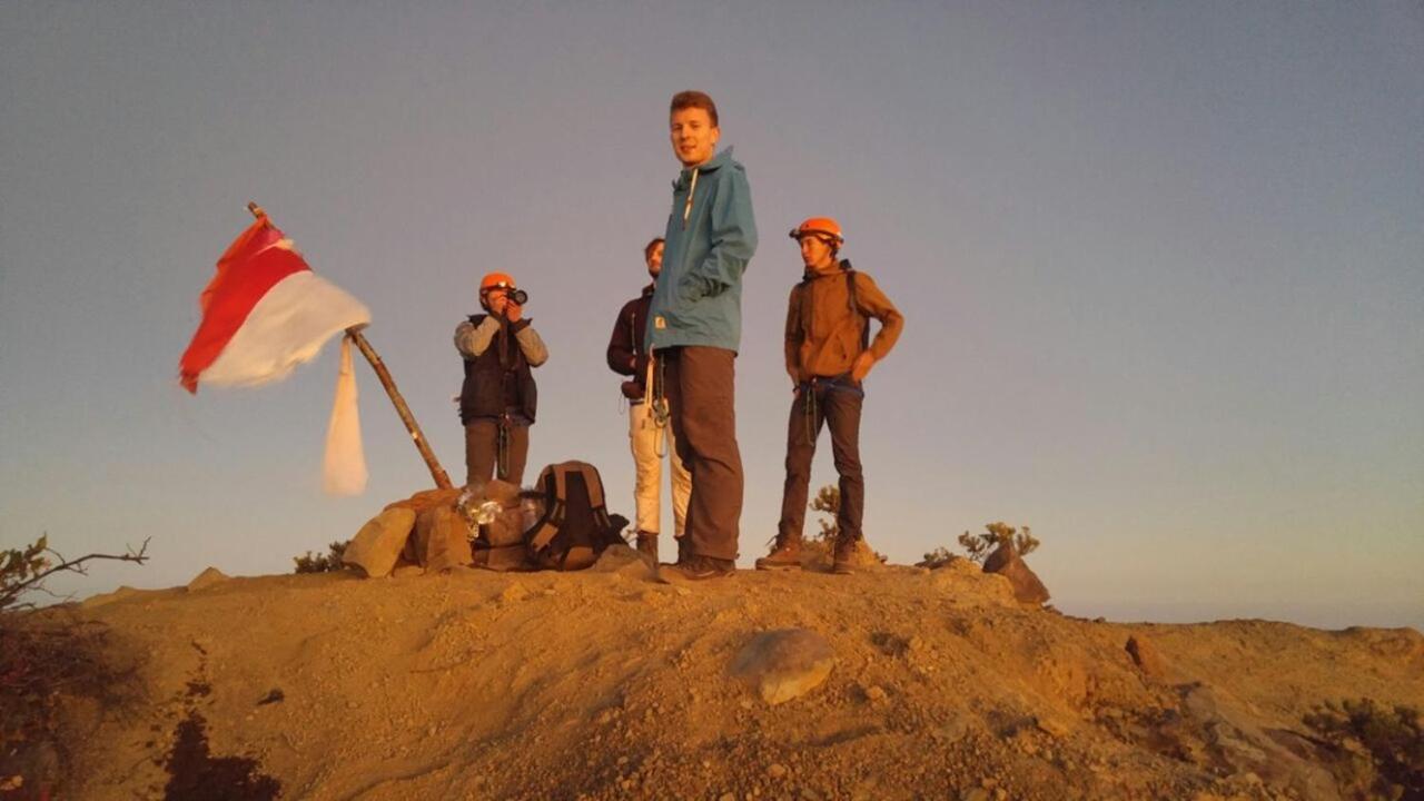 בניוואנגי Thalia Homestay & Ijen Bromo Tour מראה חיצוני תמונה